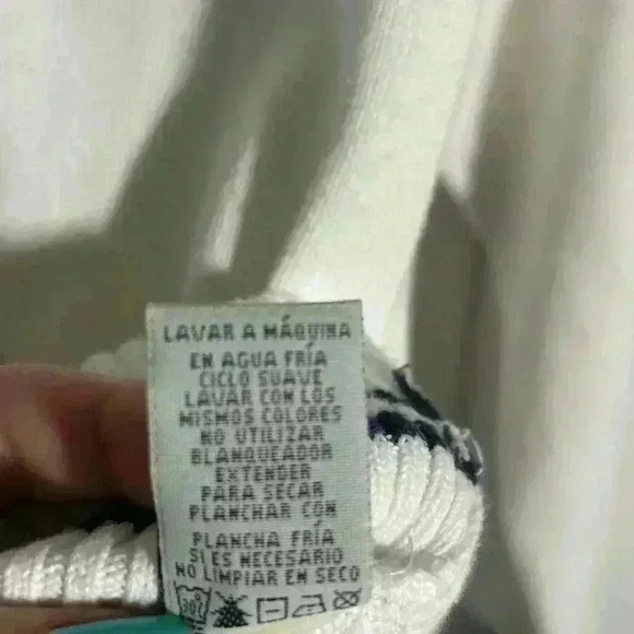 Polo Jeans Company Ralph Lauren Ladies Tennis Sweater. White/Navy. Size Large. - Picture 8 of 8